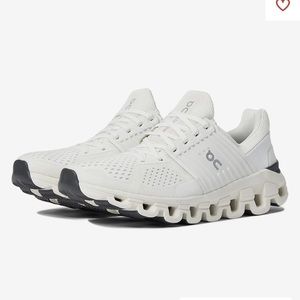 On cloud cloudswift size 10